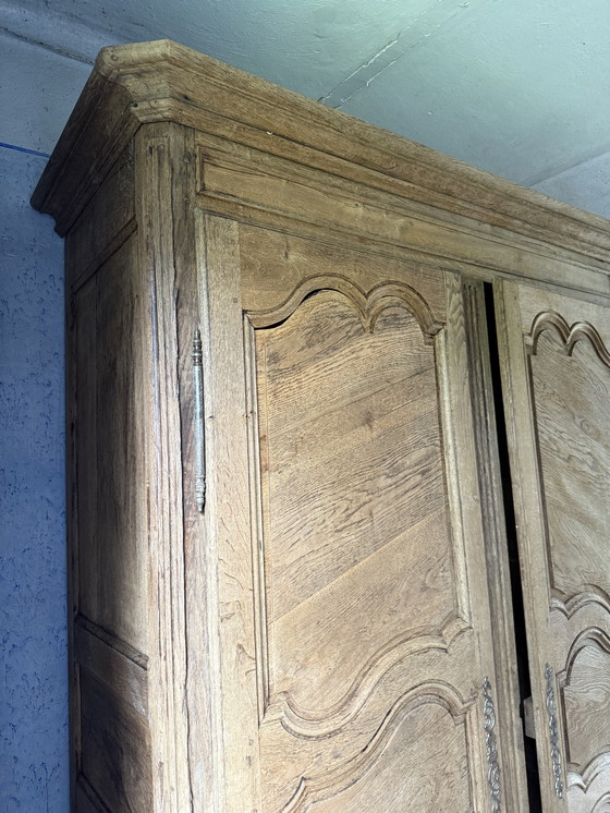 Image 1 of Armadio antico francese in rovere fine 800