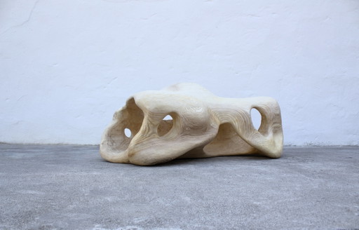 Skeusow Skulpturale Eschenbank