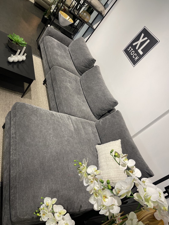 Image 1 of Sofá familiar XL STOCK gris