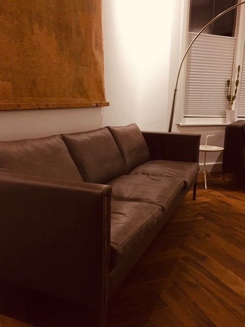 Image 1 of 1 sofá Artifort modelo 422/3 de Pierre Paulin Die Artifort, años 60 de cuero y acero