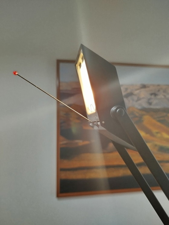 Image 1 of Tischleuchte Tizio 35 von Richard Sapper | Artemide, Italien