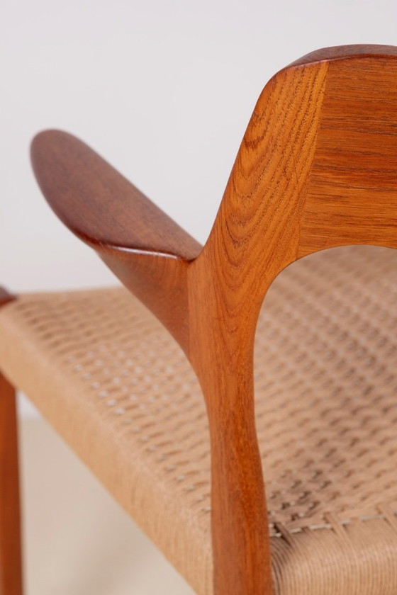 Image 1 of 2x Niels O. Møller Modelo 55 en teca, años 50 Dinamarca