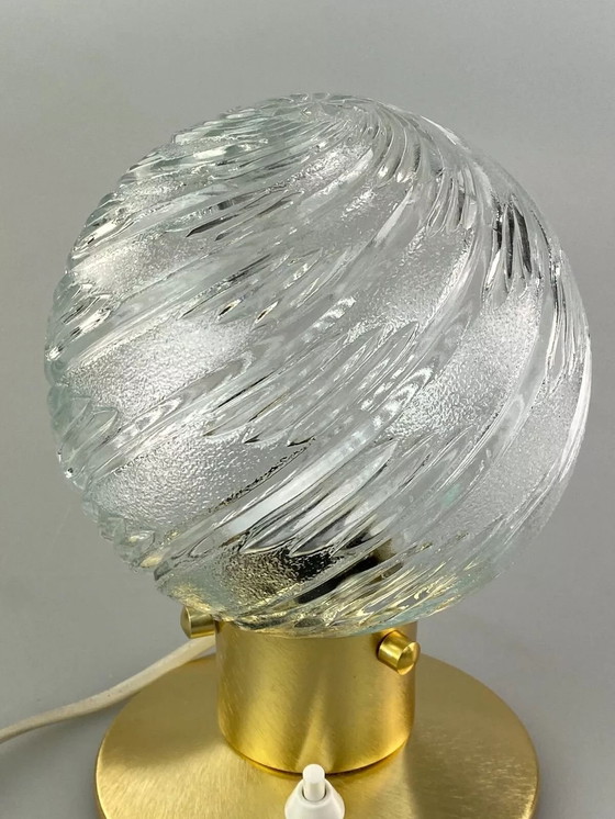 Image 1 of Lampada a sfera anni '60-'70, lampada da tavolo, lampada da comodino, design dell'era spaziale