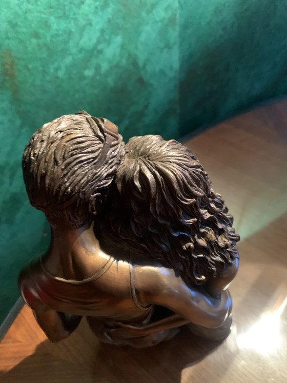 Bildhauerei Oliver Tupton – „Amants passionnés“ – Signierte Kaltgussbronze-Figur – 21 cm / 1,62 kg – Metal (photo 10 of 24)