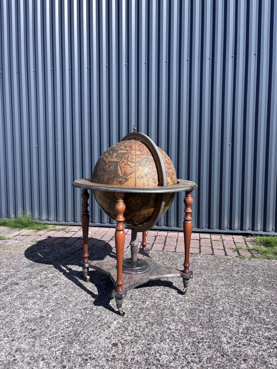 Image 1 of Globe wereldbol bar