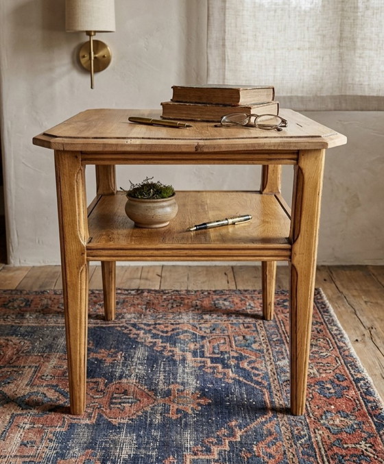 Image 1 of Bijzettafel of salontafel uit de jaren 1940 - Massief eikenhout