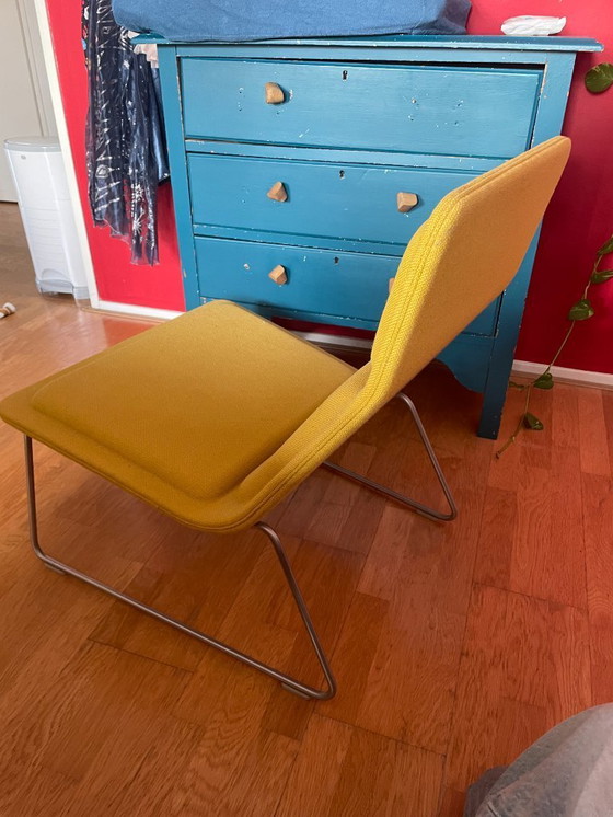 Image 1 of 2 x Capellini Jasper Morrison (1999) sedia bassa imbottita gialla