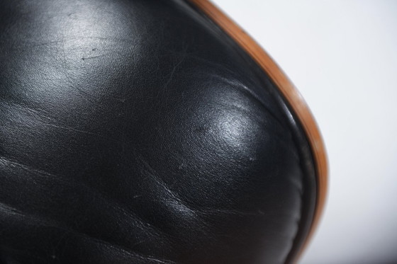 Image 1 of Eames Lounge Chair Rosewood van Charles & Ray Eames voor Vitra (Herman Miller)