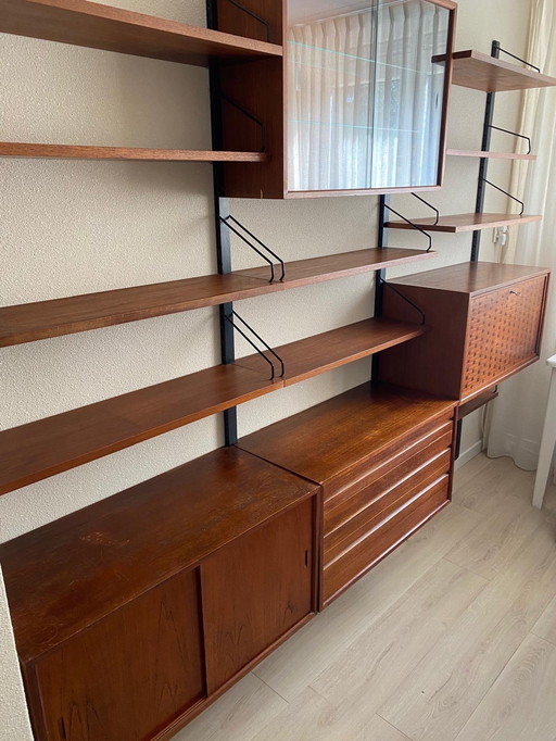 Poul Cadovius Royal Denmark bookcase