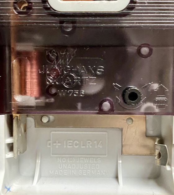 Image 1 of Junghans Ato Mat wandklok jaren 60 Mid Century