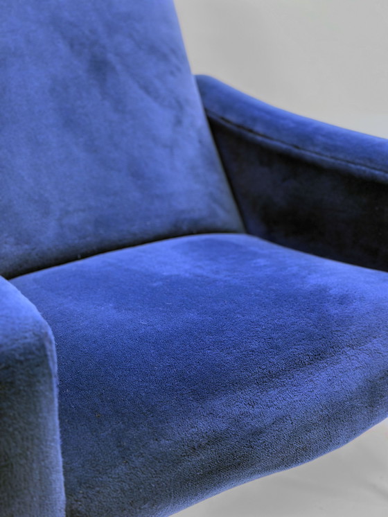 Image 1 of Pair of Royal Blue Galion Lounge Chairs by Steiner (1950s)