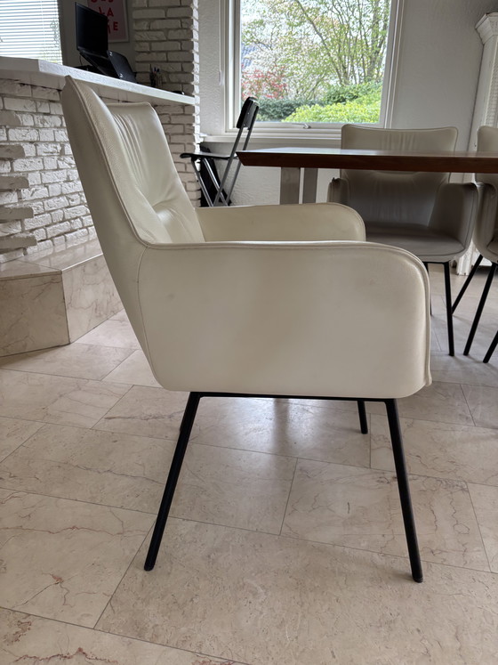 Image 1 of Eettafel plus stoelen