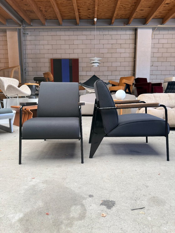 Poltrona De Salon Vitra di Jean Prouvé (Stock: 2) – Poltrone, Metal, Textile (photo 5 of 15)