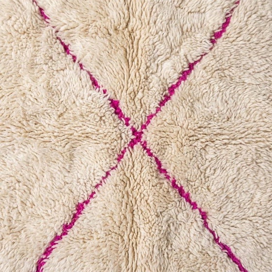 Magnífica alfombra bereber rosa hecha a mano en pura lana, 200x300 cm. – Aime Té, Wool (photo 7 of 8)