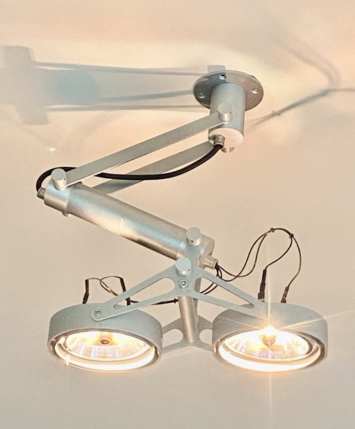 1x Modular Nomad 2 Scheinwerfer