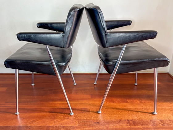 Silla de comedor Artifort - Hotel Cocagne - 1964 – Sillas de comedor, Leather, rvs (photo 3 of 8)
