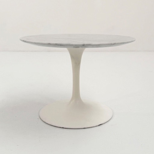 Low Tulip Side Table in Marble by Eero Saarinen for Knoll, 1970s