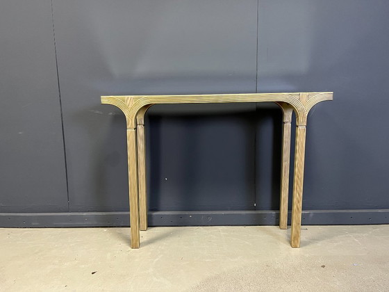 Image 1 of Spiegelende en vergulde houten console van Deknudt België, jaren 70.