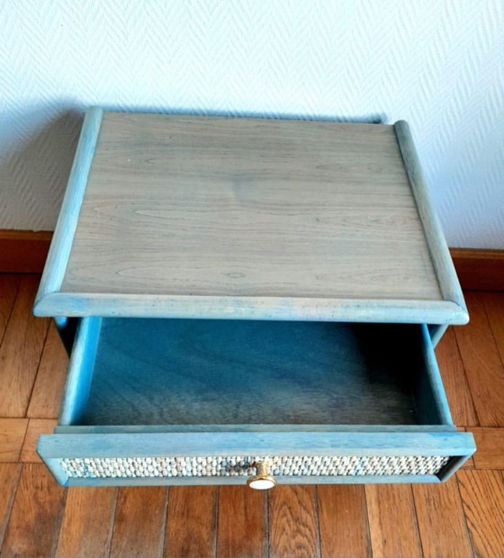 Image 1 of 2 vintage rotan nachtkastjes in Maugrion-stijl