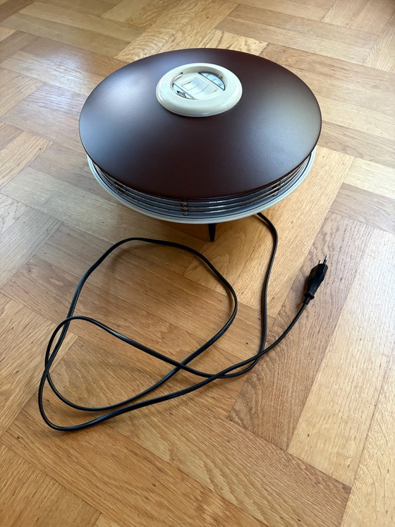 Vintage UFO lamp (space age) – Table lamps, Metal (photo 9 of 10)