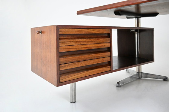 Image 1 of Scrivania di Osvaldo Borsani per Tecno, anni '60