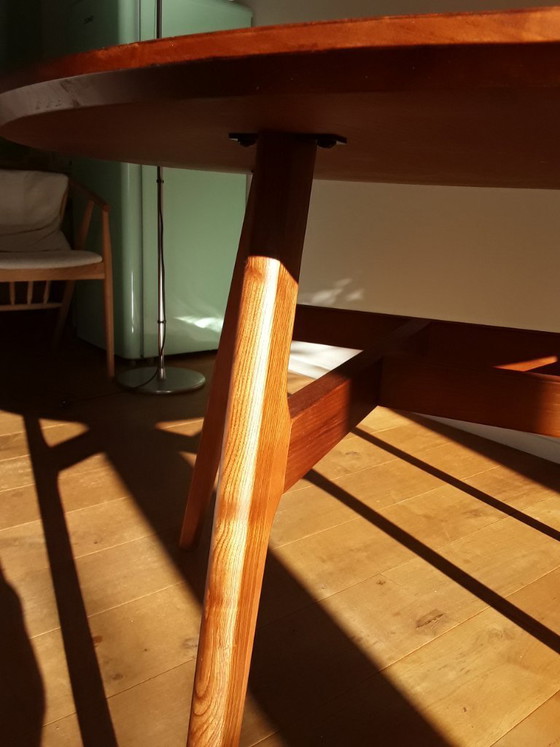 Image 1 of Round dining table Giulia