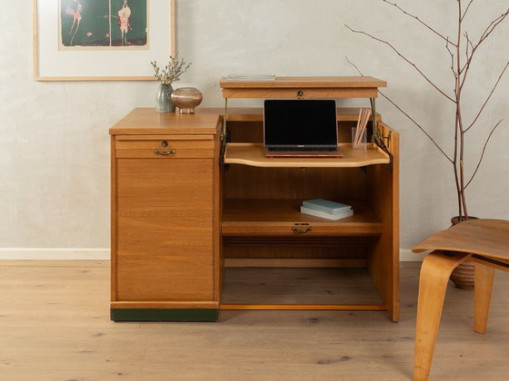 Image 1 of Bureau uit de jaren 1950