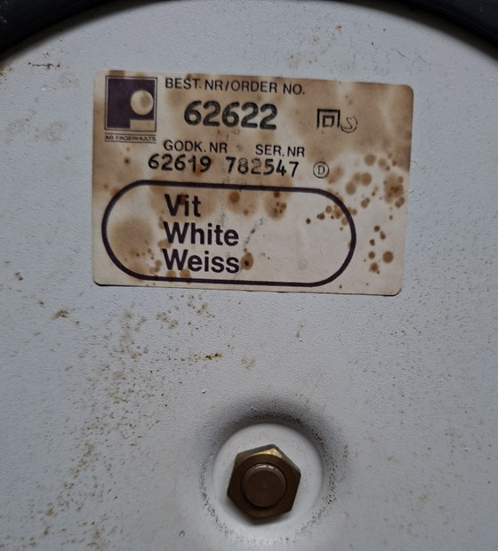 Dimensions: 43 W x 67 H x 26 D Ab Fagerhults Sweden White Table or Desk Lamp from the 1970s. – Metal, Plastic (photo 7 of 8)
