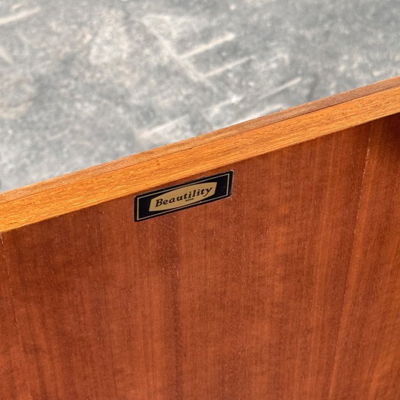 Beautility Teak Sideboard, 1960er Jahre – Holz (photo 5 of 20)