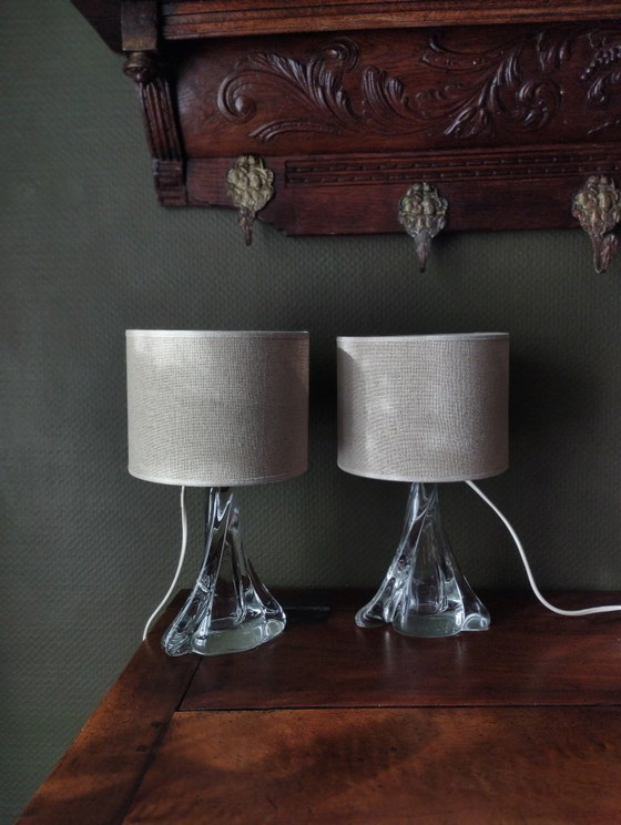 Image 1 of Pair of table lamps - 1950s style twisted clear glass bases - Hemp cylindrical lampshades