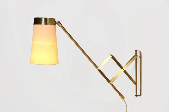 Brass wall lamp by Th. Valentiner, 1950 – Wall lights, Mid Century Modern (photo 4 of 6)
