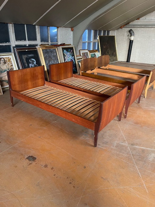 1970’s Vintage Deens design bedframes