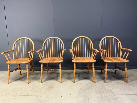 Image 1 of Hermosas sillas de comedor estilo Windsor inglés, juego de 4