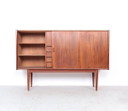 Elegante credenza in stile danese con 2 ante, anni '60
