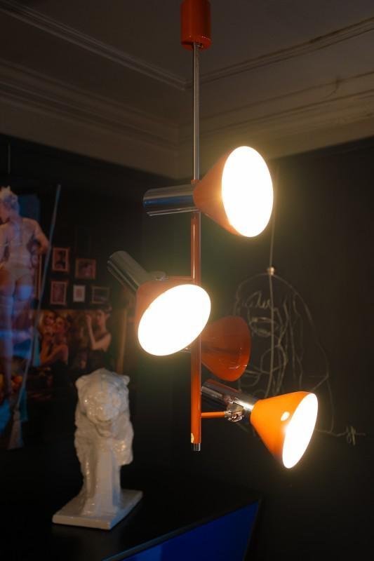 Vintage Space Age Verstelbare Hanglamp met 4 Spots in Verchroomd Staal & Oranje Lak, jaren 70 – Hanglampen (photo 9 of 12)