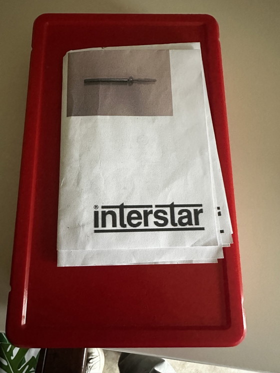 Image 1 of Interstar TV-Wandschrank in Cremeweiß und Dunkelbraun