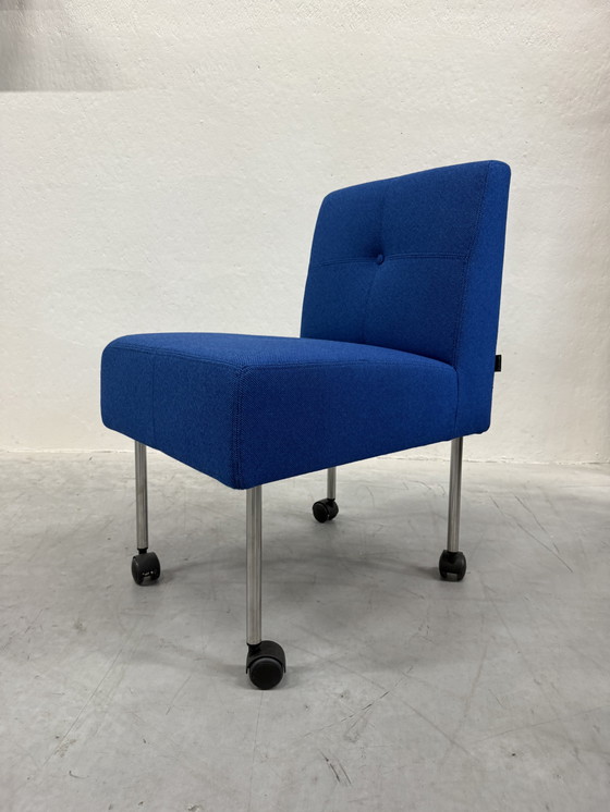 Image 1 of 10 Gelderland 7714 Button sedie su ruote Sedia di design in tessuto