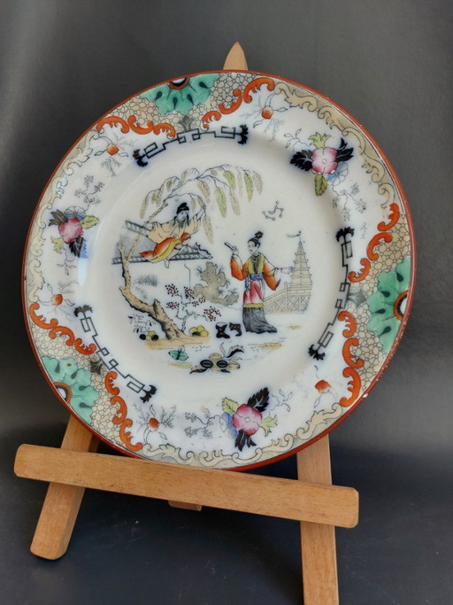 Assiette "Timor" néerlandaise Petrus Regout du XIXe siècle