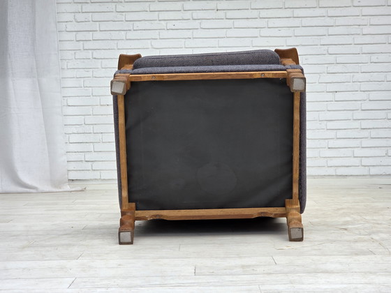 Image 1 of 1970er Hochlehner dänischer Sessel mit Fußhocker, Möbel Wollstoff, Eichenholz massiv