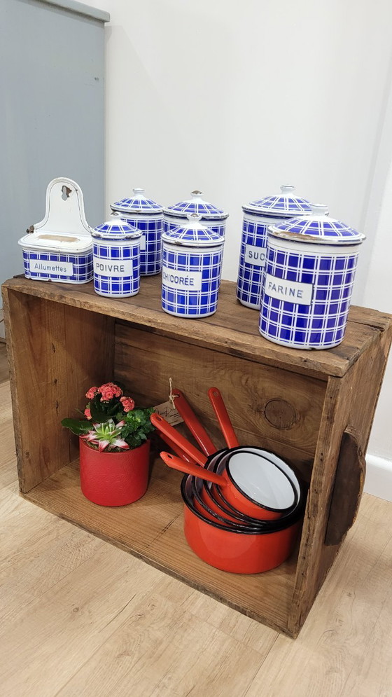 Image 1 of Enamelled metal pots