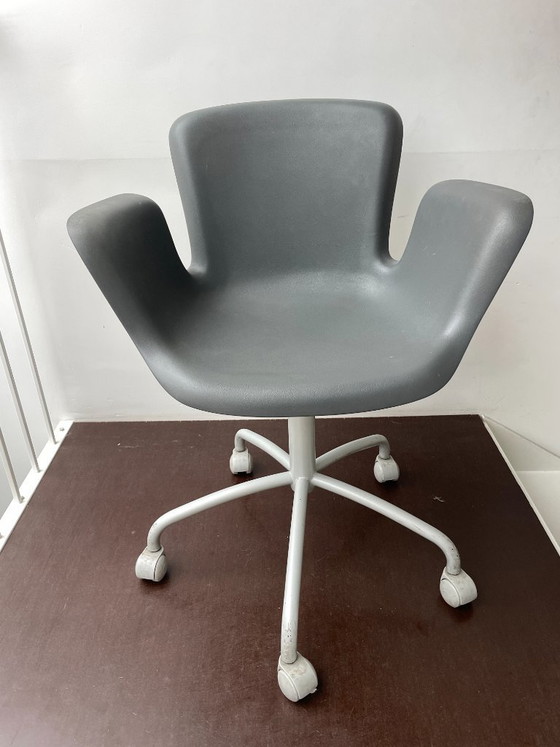 3 x Verschillende Cappellini Juli Bureaustoel – Bureaustoelen, Plastic (photo 11 of 14)
