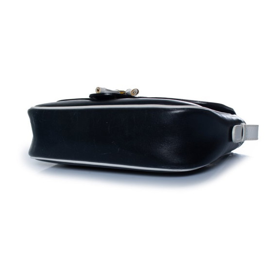 Bolso Celine de piel negra con borla y detalles blancos. – Céline, Bolsos de hombro, Calfskin (photo 7 of 13)