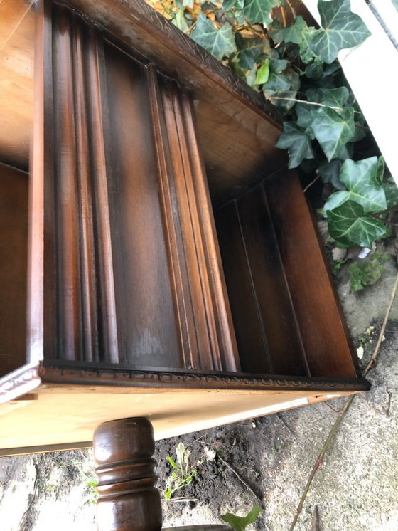 Image 1 of Vintage boekenmolen draaibaar met verlichting - rokers kastje