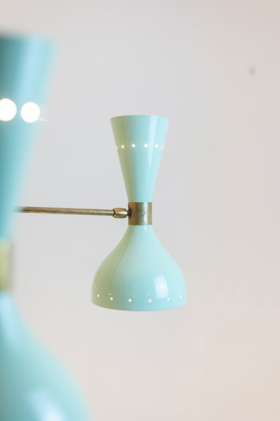 Image 1 of Lustre rayonnant de forme diabolo à 12 lumières. Contemporain.