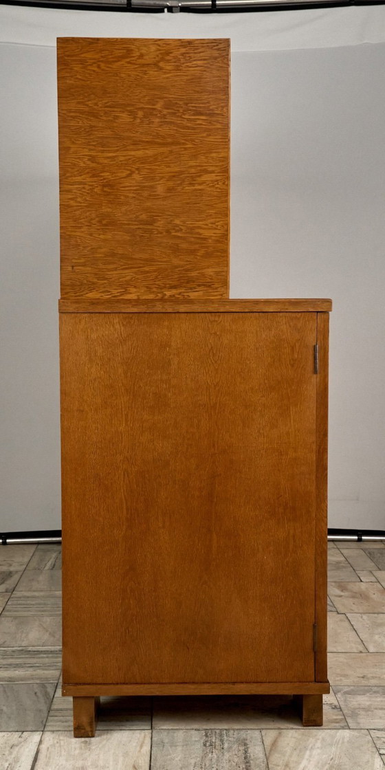 Image 1 of Vintage houten dressoir, jaren 1930, Tsjechoslowakije