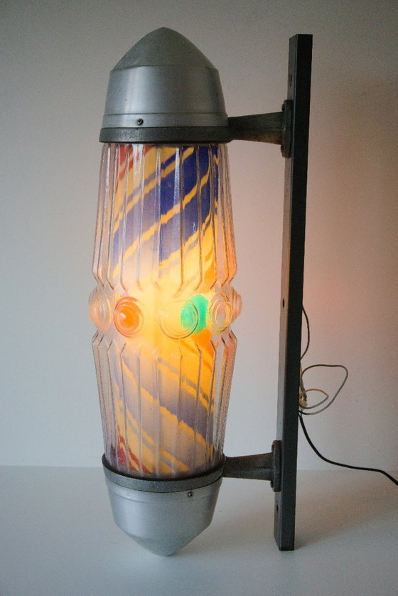 Image 1 of Palo luminoso pubblicitario da barbiere giapponese d'epoca: design spaziale, montaggio a parete, completamente funzionale