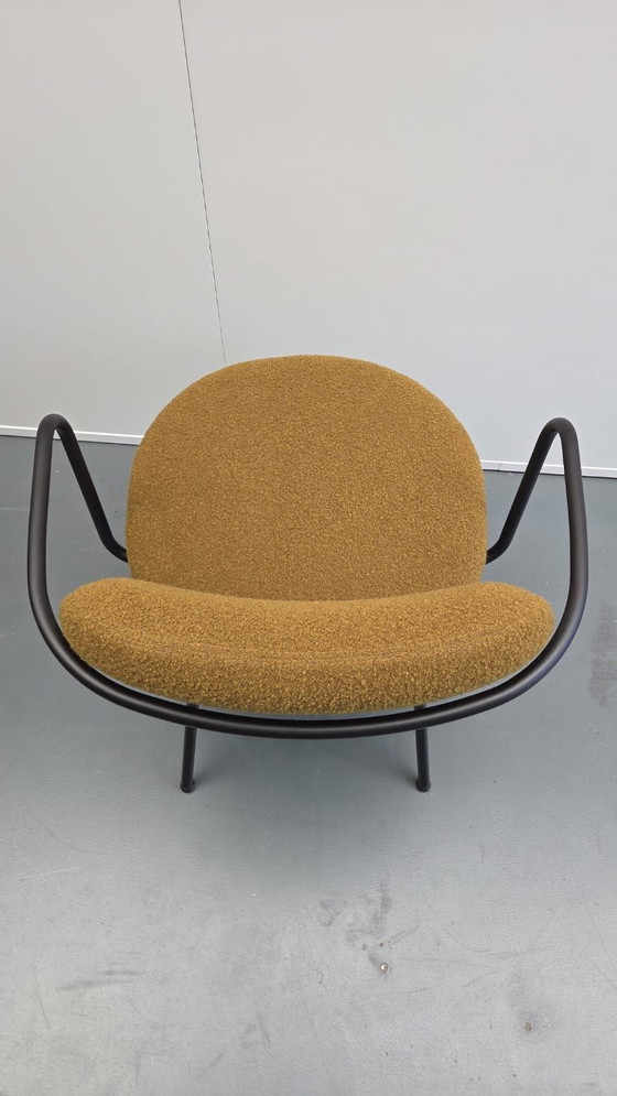 Image 1 of Artifort Vega Lounge fauteuil van Jasper Morrison (met armleuningen)