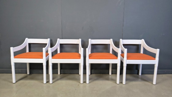 Image 1 of Conjunto de 4 sillones Carimate de Vico Magistretti, década de 1960.