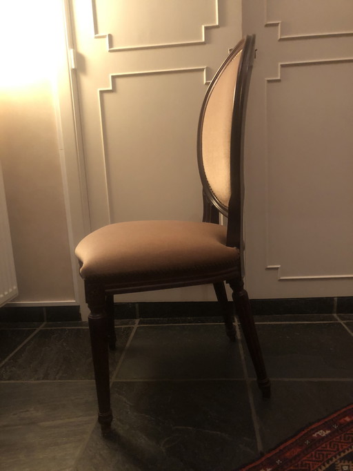 8 Chairs in Walnut With Upholstered Seat and Back, Of Which 2 With Armrests