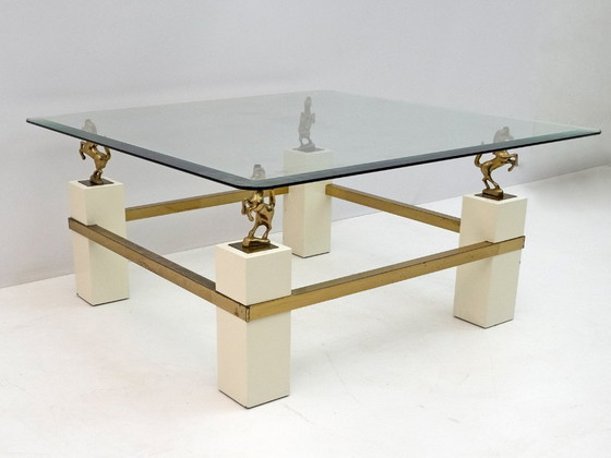 Image 1 of Maison Charles Mid Century Moderner französischer Couchtisch aus Messing mit Pferd, 1970er Jahre